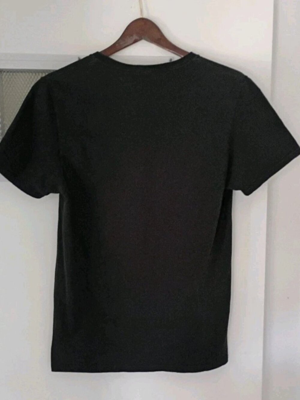 Bone Thugs-N-Harmony Black Graphic T-Shirt Mens Size Medium Graphic Tee Rap Y2k - Picture 3 of 4